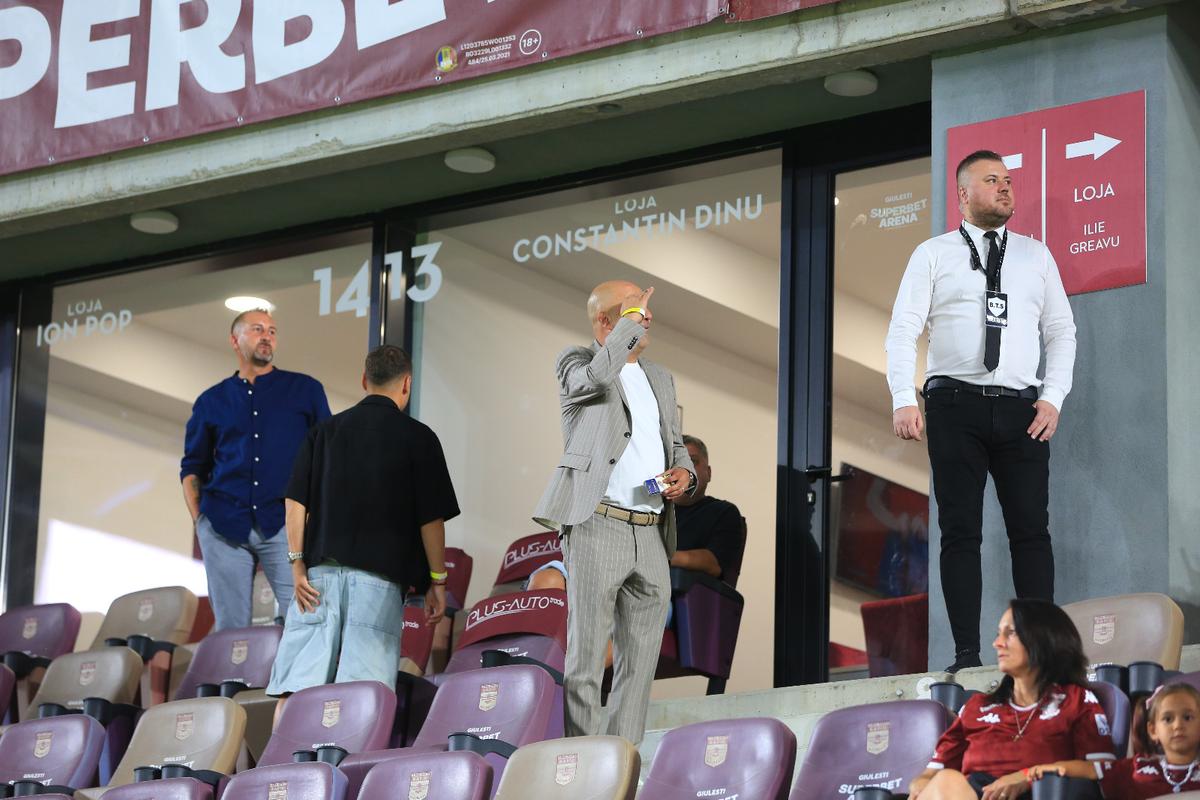 Florin Manea și Dan Șucu s-au salutat în loja stadionului din Giulești
