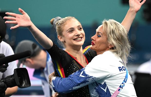 Programul românilor în ziua de luni, 5 august: speranțe pentru Sabrina Voinea în finalele de aparate + rezultatele din 4 august