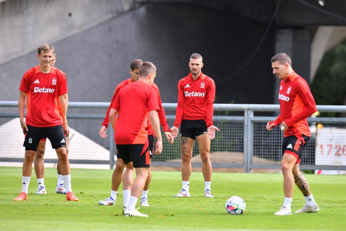 Antrenament Sparta Praga, înaintea meciului cu FCSB