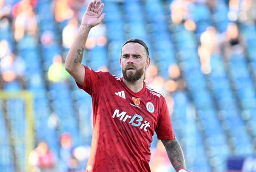 Eric Bicfalvi și-a luat adio de la Oțelul. Foto: Imago Images