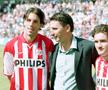 Ovidiu Stîngă, alături de Ruud van Nistelrooy, în ultimul său meci acasă la PSV Eindhoven / Foto: Imago