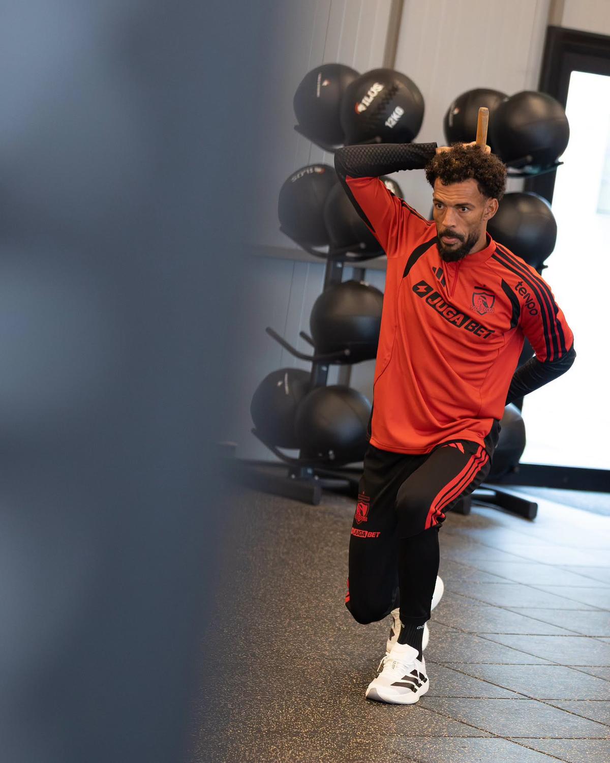 Vozinha, senzația de la Campionatul Mondial, prezentat oficial la noua echipă: „Nu mi-am imaginat niciodată asta”