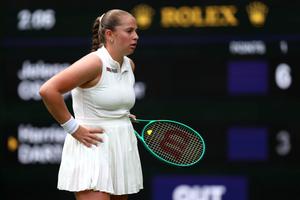Jelena Ostapenko, victima abuzului online după eliminarea prematură de la Toronto: „Instagram, vă rog, faceți ceva”