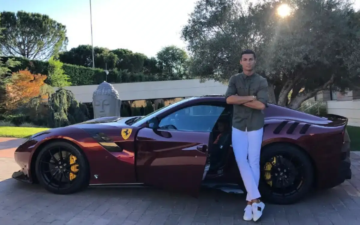Colecția impresionantă de mașini a lui Cristiano Ronaldo