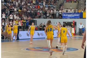 Imagini ULUITOARE în România! O sală nouă și 4.670 spectatori la un meci de baschet feminin U18: „Am scris istorie!”
