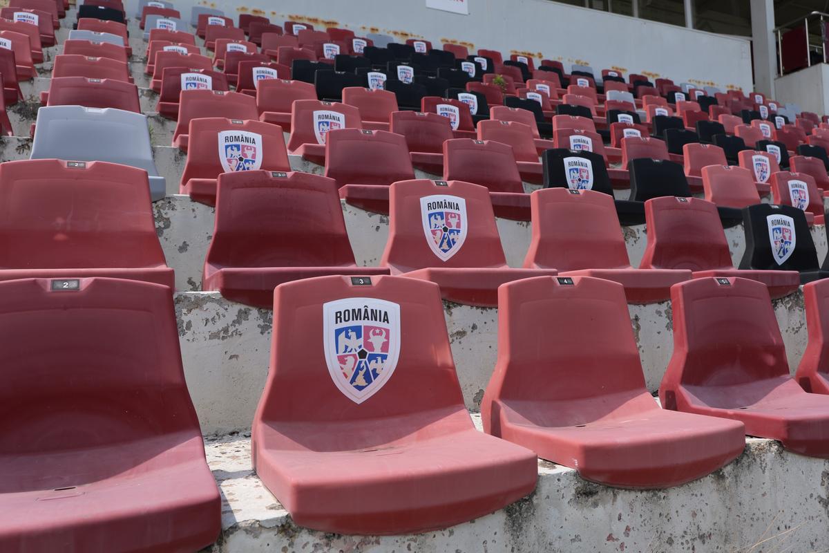 Cum a ajuns să arate stadionul fostei campioane a României, pe care au jucat mari echipe ale Europei » Dinamo și FCSB au jucat „acasă” aici!