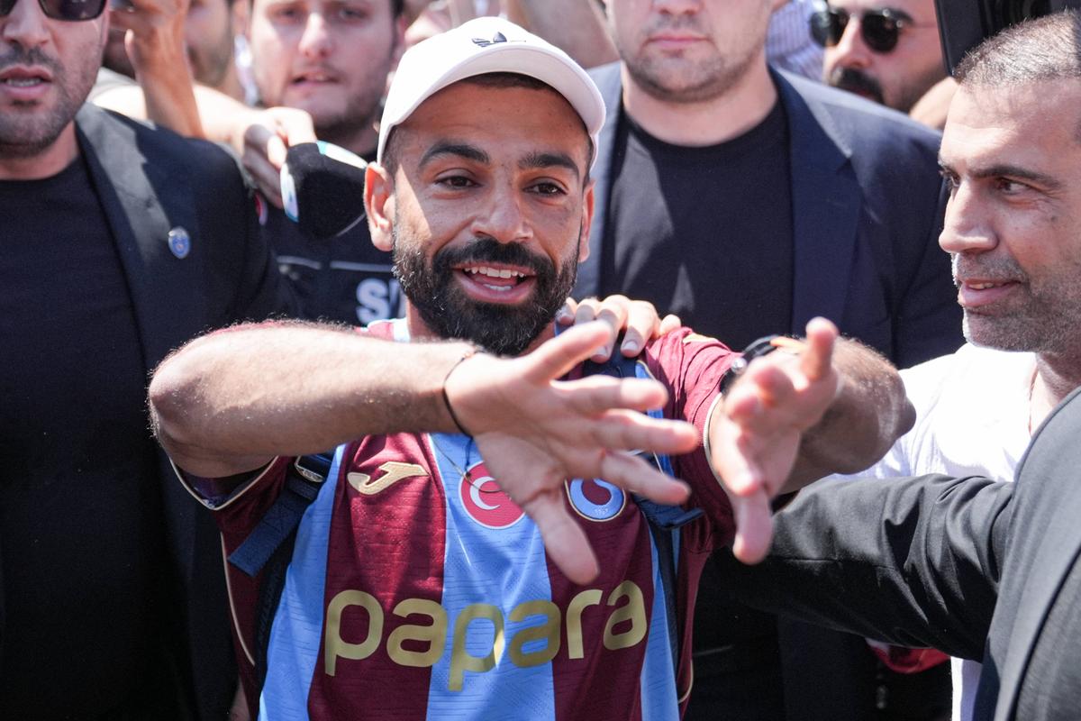 Mohamed Salah, întâmpinat de sute de fani în Turcia