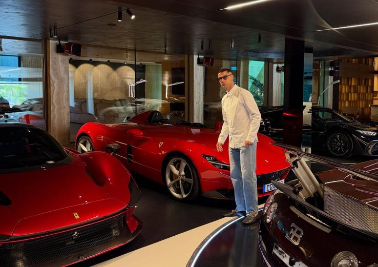 Colecția impresionantă de mașini a lui Cristiano Ronaldo // foto: instagram @cristiano