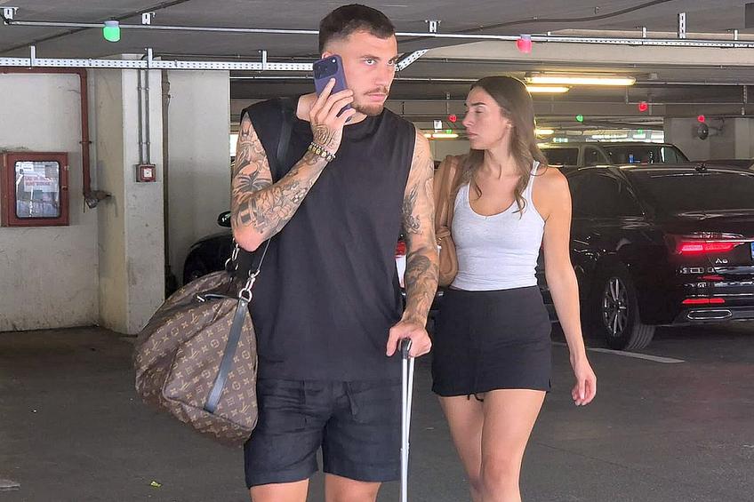 Filip Stojilkovic, noul atacant al lui Rapid, a sosit la București / foto: GSP
