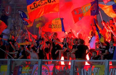 ROMÂNIA - SPANIA // Pericol! Ultrașii pot cauza prejudicii majore: ce riscăm dacă repetă derapajele xenofobe la meciul cu Spania