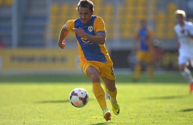 LIGA 2 // Petrolul Ploiești l-a transferat pe Gabriel Deac și insistă pentru Hamza și Teixeira