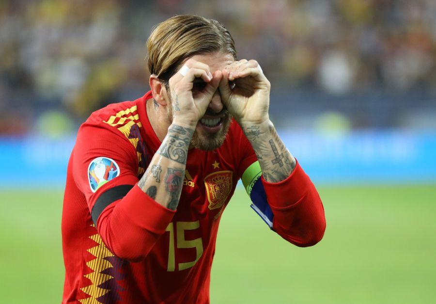 ROMÂNIA - SPANIA // FOTO Sergio Ramos, cartonaș galben neînțeles de nimeni!