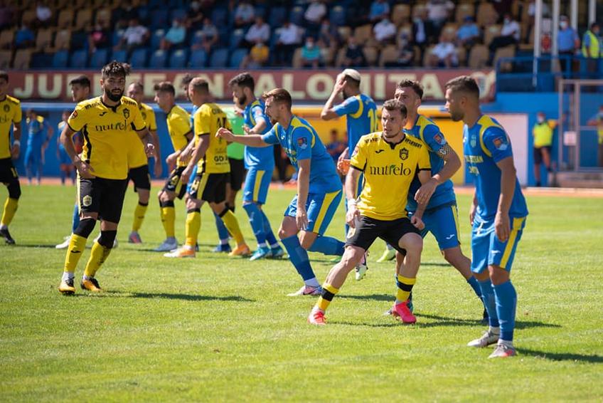 Ștefan Bărboianu (32 de ani), fundașul celor de la Turris Turnu Măgurele, a rămas cu o rană serioasă după remiza obținută cu Metaloglobus, scor 2-2.