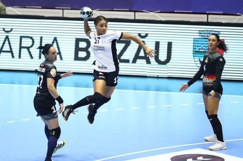 Elizabeth Omoregie, zbor spre finală FOTO Marius Ionescu