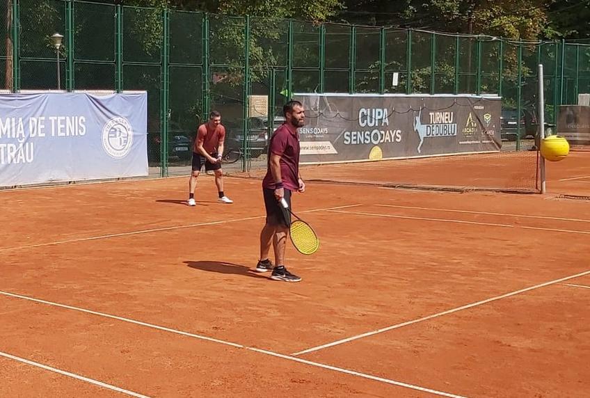 Daniel Niculae și Vasile Maftei, pe terenul de tenis