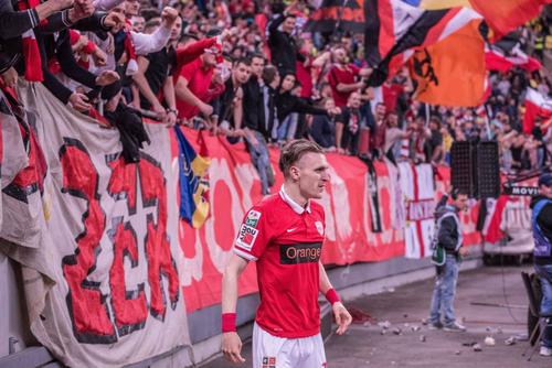 Bogdan Gavrilă (30 de ani, extremă dreapta) va pleca în cele din urmă de la Dinamo.