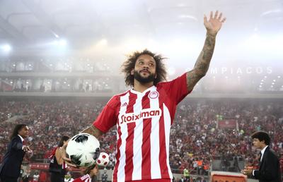 Imagini senzaționale de la prezentarea lui Marcelo la Olympiakos » Peste 20.000 de oameni au umplut stadionul pentru brazilian
