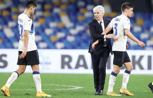 Un jucător plecat la Wolfsburg îl „demolează” pe antrenorul revelației ultimilor ani în Serie A: „Se poartă ca un dictator”