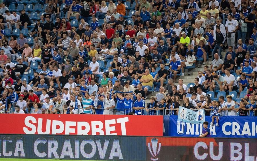 FCU Craiova nu mai are galerie » Reportaj de la stadion: cum e atmosfera la meciurile de acasă, ce spun suporterii care au rămas fideli