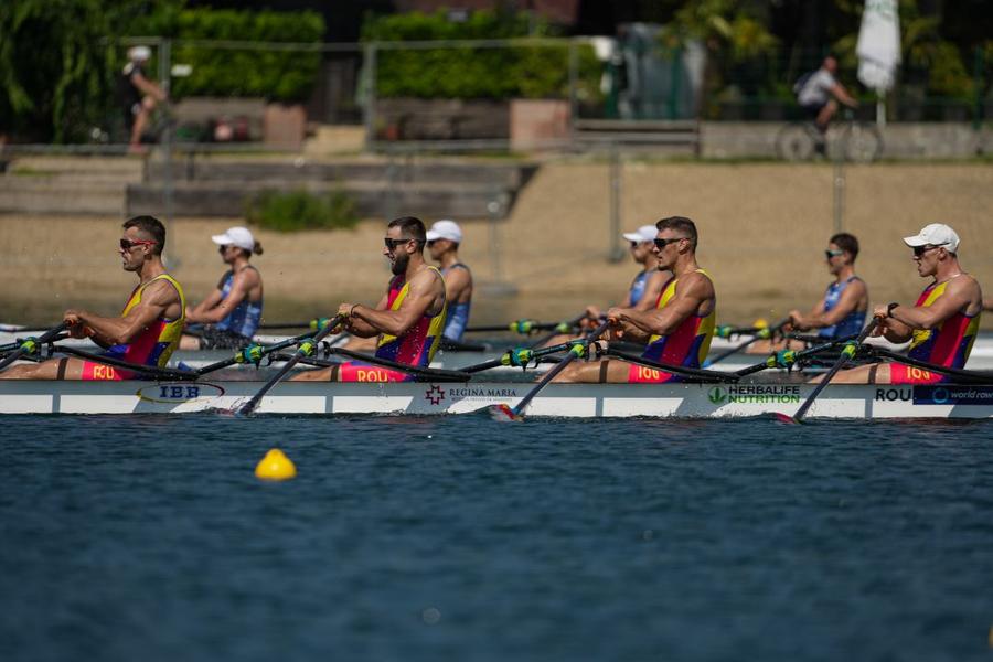 Barca masculină de 4 vâsle trăgând în recalificări Foto Balint Czucz Photography Canotoarele de la 8 plus 1 sunt aproape de Jocurile Olimpice! S-au calificat direct în finala Mondialelor
