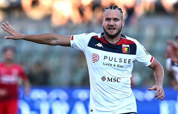 Secretul păstrării lui George Pușcaș » De ce nu s-a transferat, deși nu a jucat niciun minut la Genoa: „Unicul capabil”