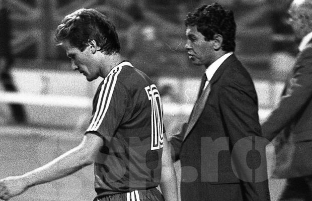 6 meciuri memorabile ale lui Mircea Lucescu în primul mandat! & Strălucirea de pe Rasunda, golul epocal al lui Boloni cu Italia și dezastrul cu Irlanda de Nord