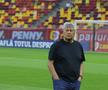 Mircea Lucescu, înainte de România - Canada/ foto: Ionuț Iordache (GSP)