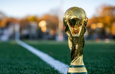 Cotele pentru câștigarea Campionatului Mondial 2026, prezentate în emisiunea Breaking Bets de azi. Află care sunt favoritele!