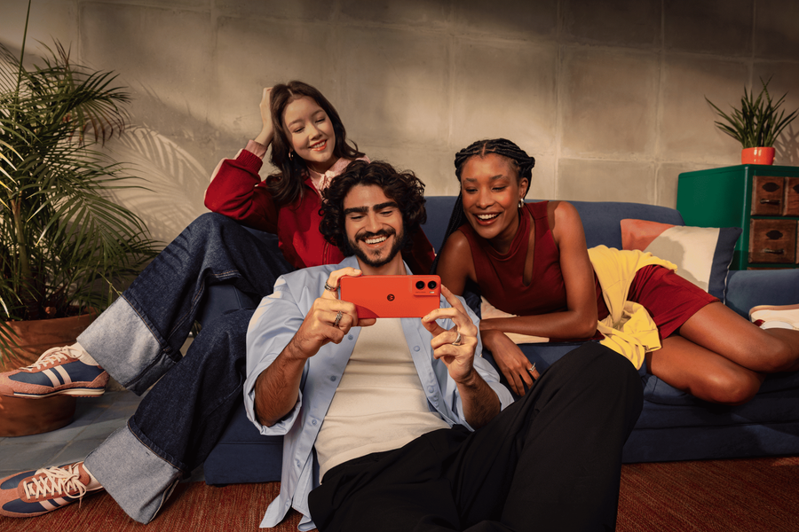 IFA 2025: Motorola lansează motorola edge 60 neo, moto g06 power, moto g06 și anunță disponibilitatea în EMEA pentru The Brilliant Collection cu cristale Swarovski