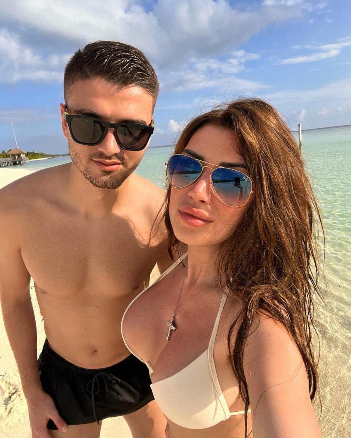 Un titular al lui Hagi e din nou îndrăgostit: a „oficializat” relația pe Instagram