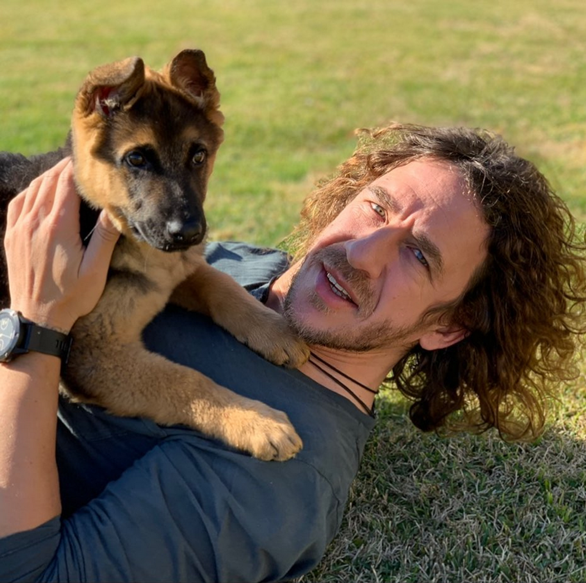 Scandal în Spania! Carles Puyol, „guru” la un eveniment controversat pentru „bărbați derutați și pustii pe dinăuntru”: „Dumnezeu a cerut un congres”