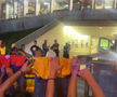 Scene penibile: generația de suflet, ascunsă de copii prin garduri de doi metri! Ce nu s-a văzut la TV, după umilința din România - Canada