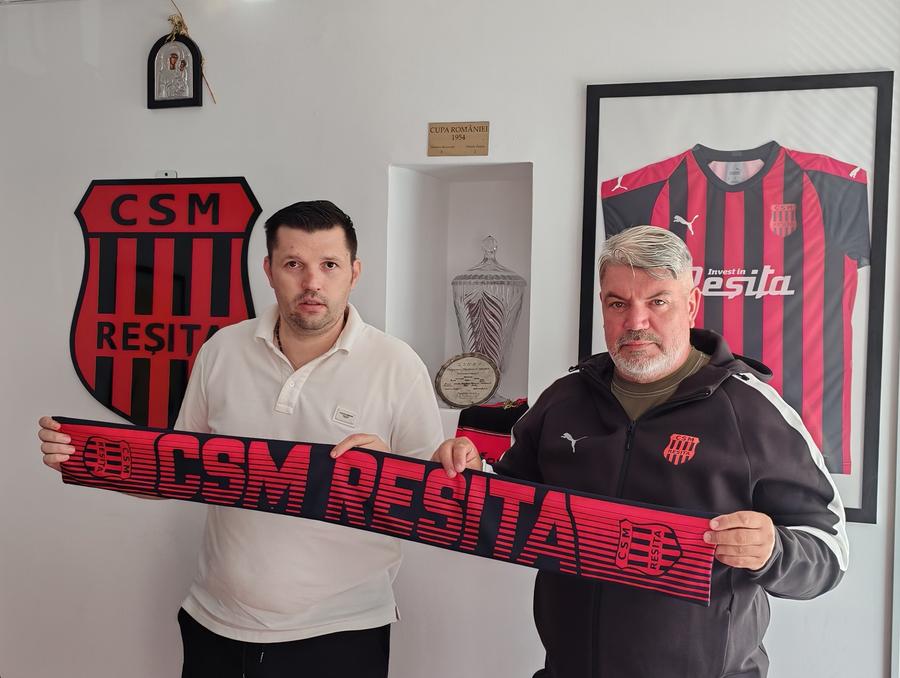 Valentin Ciucur, noul team manager de la CSM Reșița / foto: Facebook Valentin Ciucur, numit în funcție de conducere la echipa din Liga 2