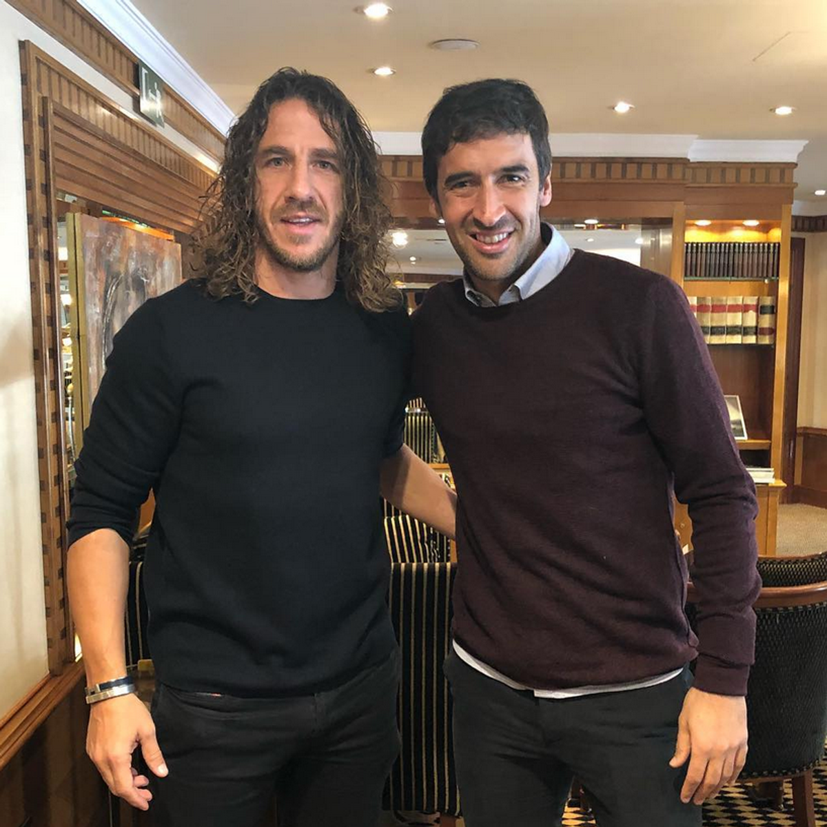 Incredibila transformare a lui Carles Puyol » S-a retras în munți, are o companie bazată pe realitatea virtuală și s-a apucat de acroyoga: „Nu faceți așa ceva acasă!”