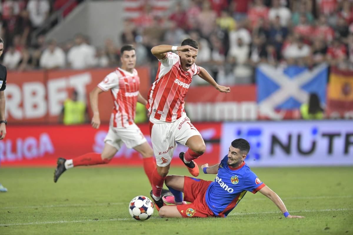 Imagini de la Dinamo - FCSB