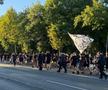 Ultrașii FCSB, în drum spre Arcul de Triumf, pentru meciul cu Dinamo/ foto: Ionuț Iordache (GSP)