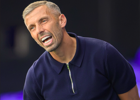 Bea 20 de cești pe zi, dar nu le-a putut rezista granzilor din Premier League: „Ar fi mai rău dacă-mi pun zahăr!”