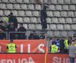 Scandarea favorită a peluzei, imediat după Dinamo - FCSB + Suporterii au sărit la bătaie!