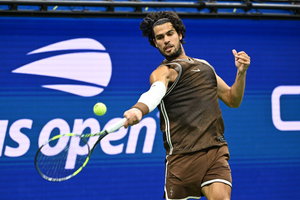 Carlos Alcaraz continuă seria perfectă: victorie categorică în turul al treilea de la US Open