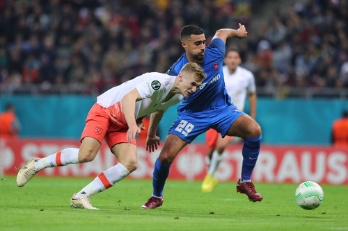 Rachid Bouhenna, prezentat în liga a 3-a din Emiratele Arabe Unite // foto: imago images