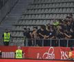 Scandarea favorită a peluzei, imediat după Dinamo - FCSB + Suporterii au sărit la bătaie!