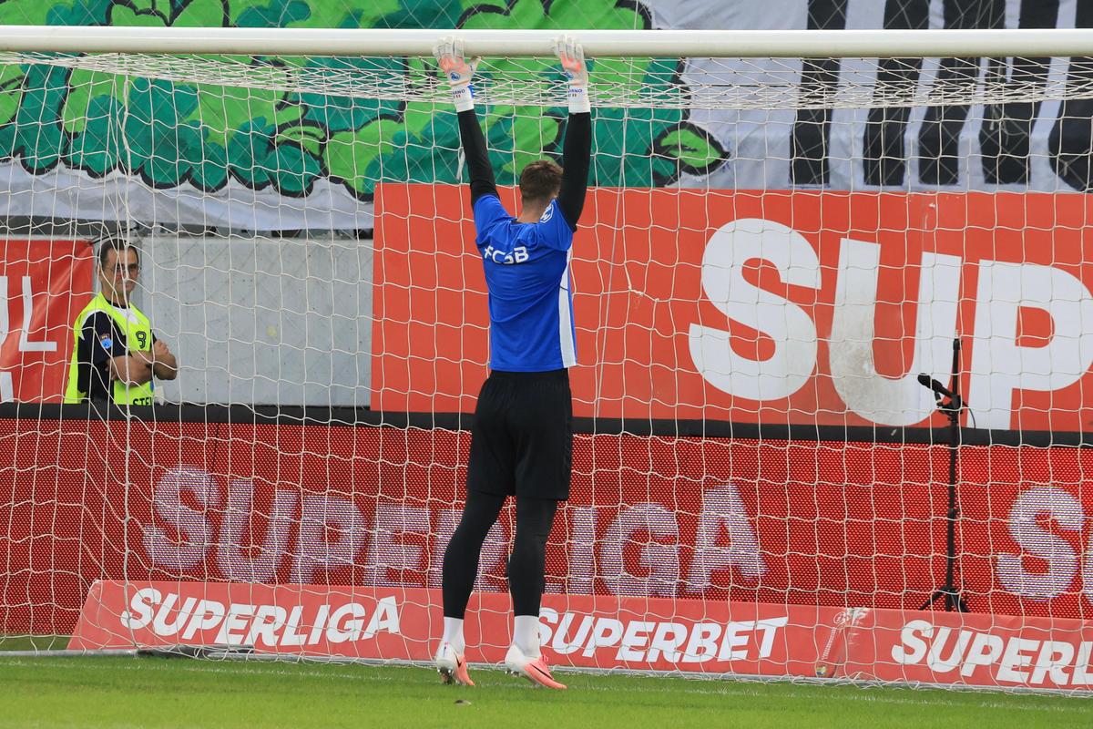 Dinamo - FCSB, încălzire/ foto Ionuț Iordache (GSP)
