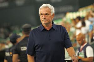 Jose Mourinho, frustrat la primul eșec: „Arăta de parcă ar fi murit”