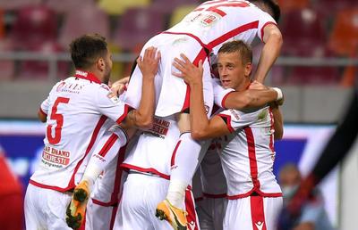 Noi critici pentru transferurile „câinilor”: „Nu înțeleg cum poate lua Dinamo asemenea jucători. Nu l-aș fi adus niciodată”