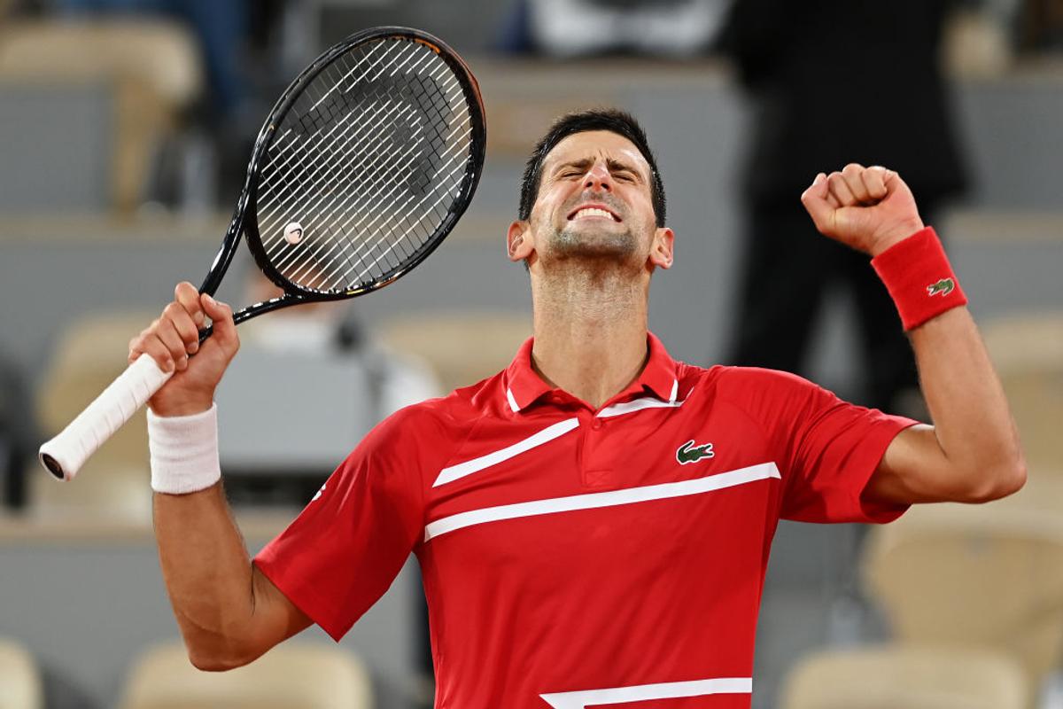 FOTO Déjà vu periculos pentru Novak Djokovic » Sârbul a lovit din nou un arbitru, involuntar, în victoria cu rusul Khachanov