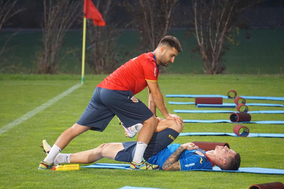 FOTO România U21 s-a antrenat sub comanda lui Adi Mutu » Un singur fotbalist nu a participat la ședința de pregătire