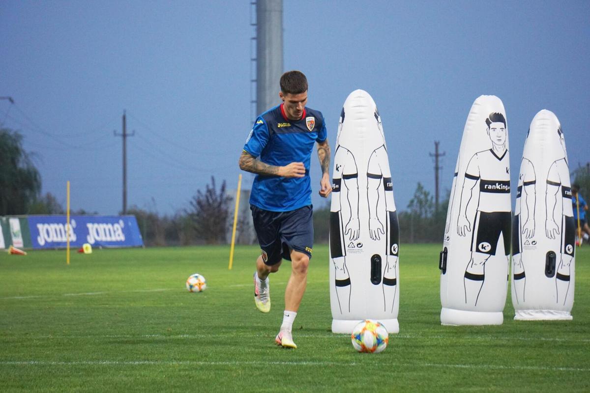 FOTO România U21 s-a antrenat sub comanda lui Adi Mutu » Un singur fotbalist nu a participat la ședința de pregătire