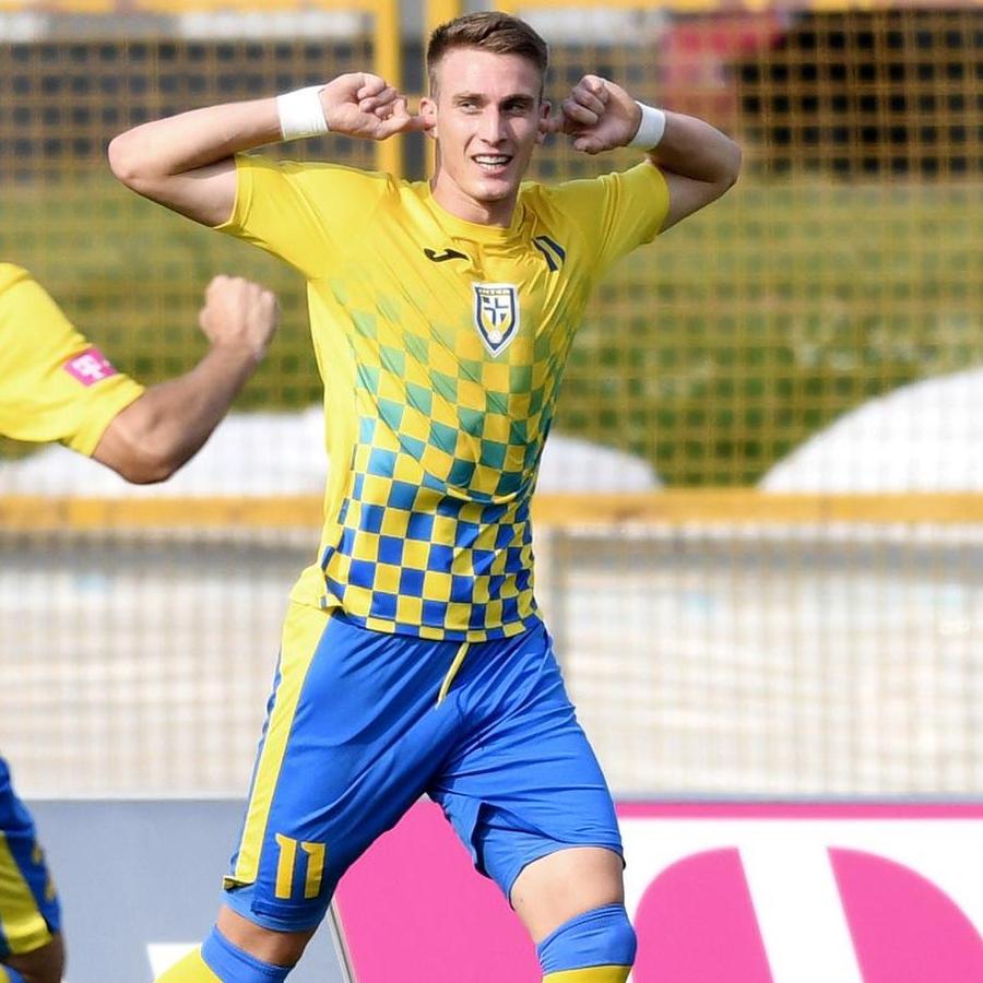UPDATE CS Universitatea Craiova, a patra lovitură în ultima zi de transferuri! A adus un jucător ofertat și de FCSB