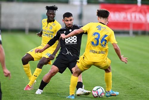 Bordușanu și compania se luptă momentan să prindă play-off-ul în eșalonul secund
FOTO Răzvan Păsărică / sportpictures.eu