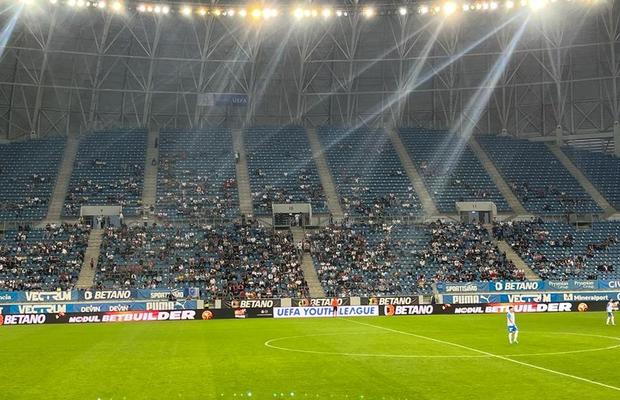 Mai mulți spectatori la „tineretul” Universității Craiova decât media multor cluburi din Superliga!